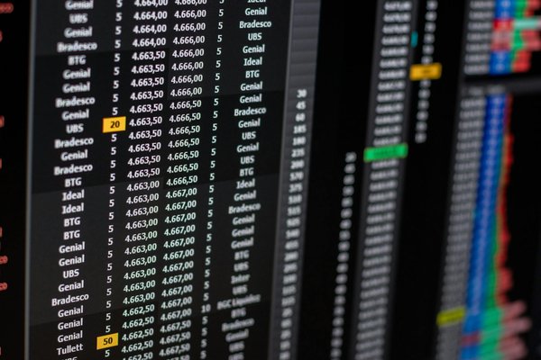 L'Essentiel à Savoir sur le Rôle du Notaire lors de l'Acquisition d'un Bien Immobilier Neuf